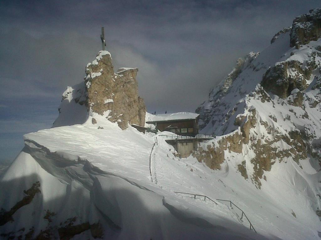 Hotel Garni Il Cirmolo Rocca Pietore Buitenkant foto